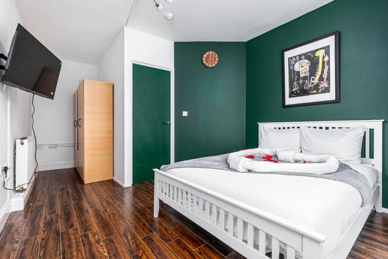 City Gate Guest House Лондон Экстерьер фото