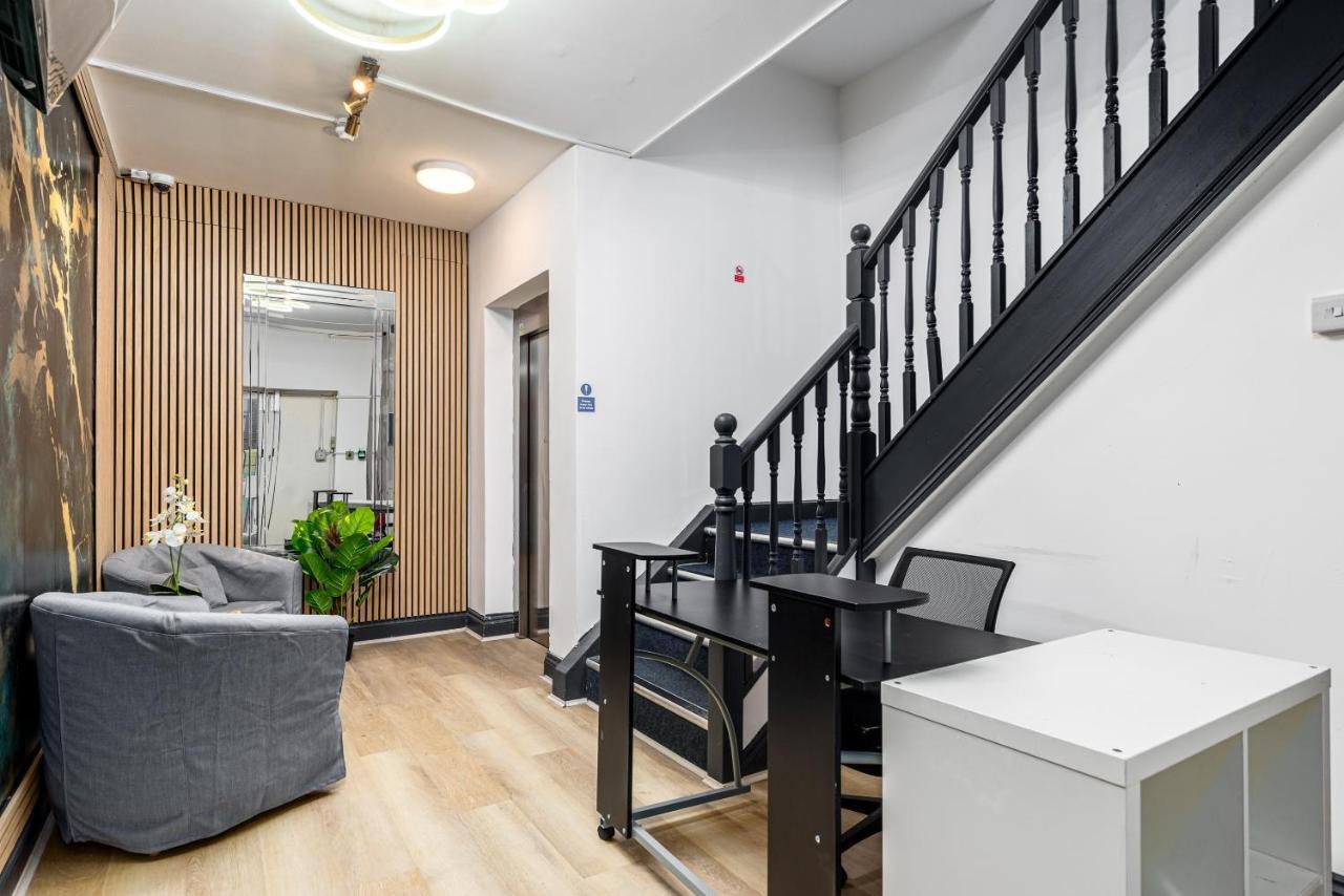 City Gate Guest House Лондон Экстерьер фото