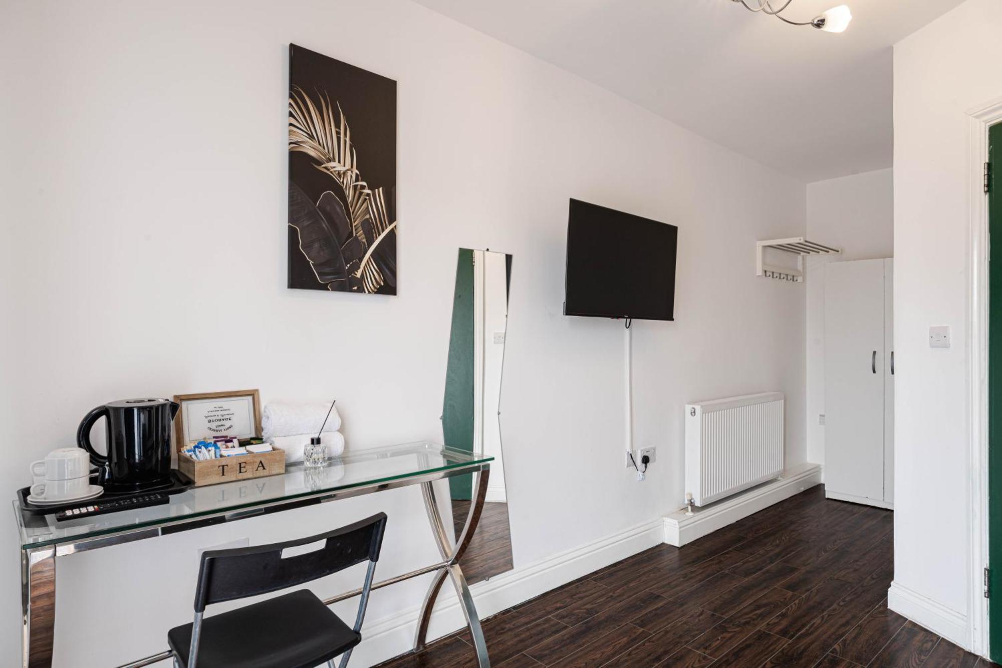 City Gate Guest House Лондон Экстерьер фото