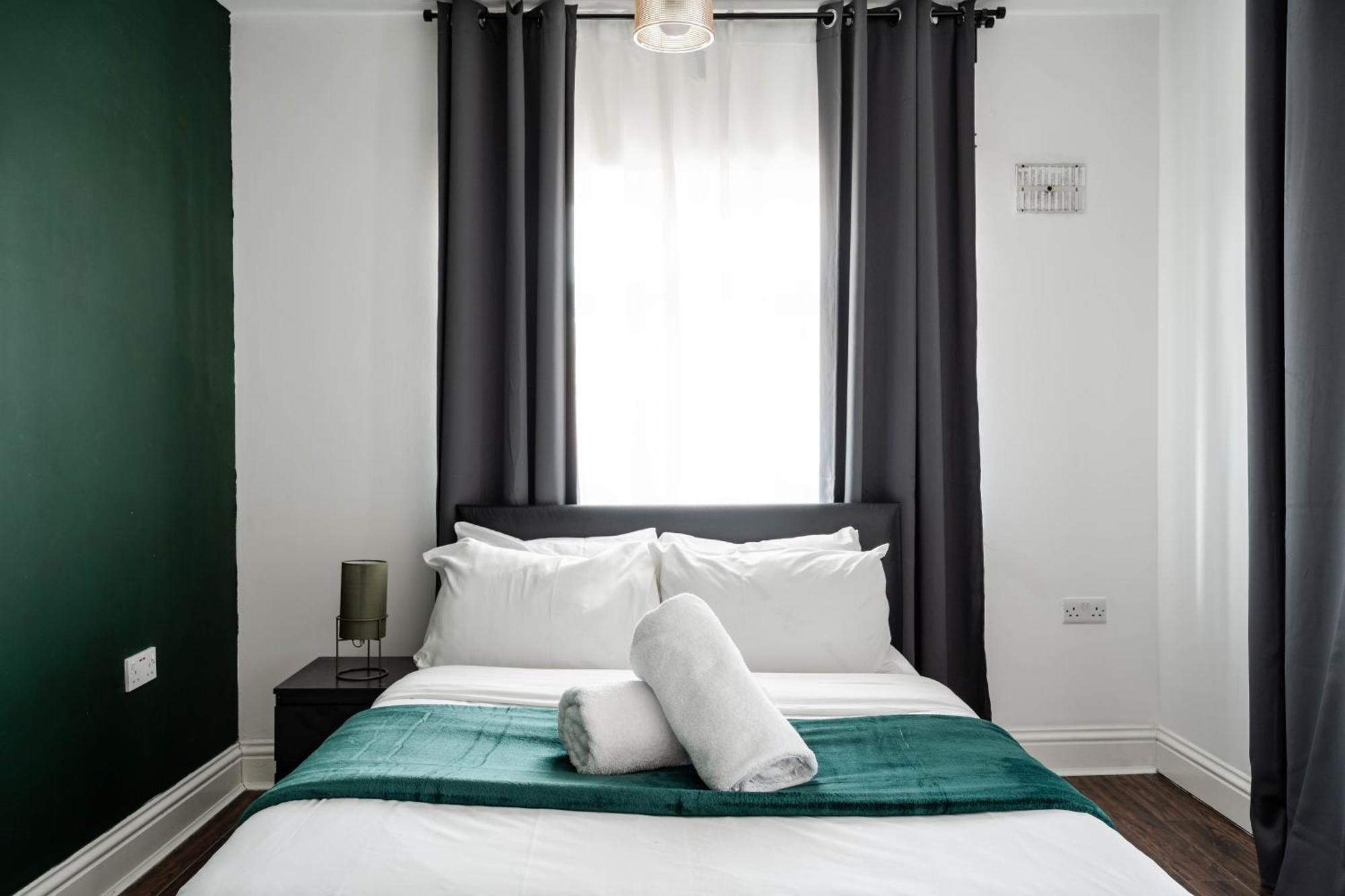 City Gate Guest House Лондон Экстерьер фото