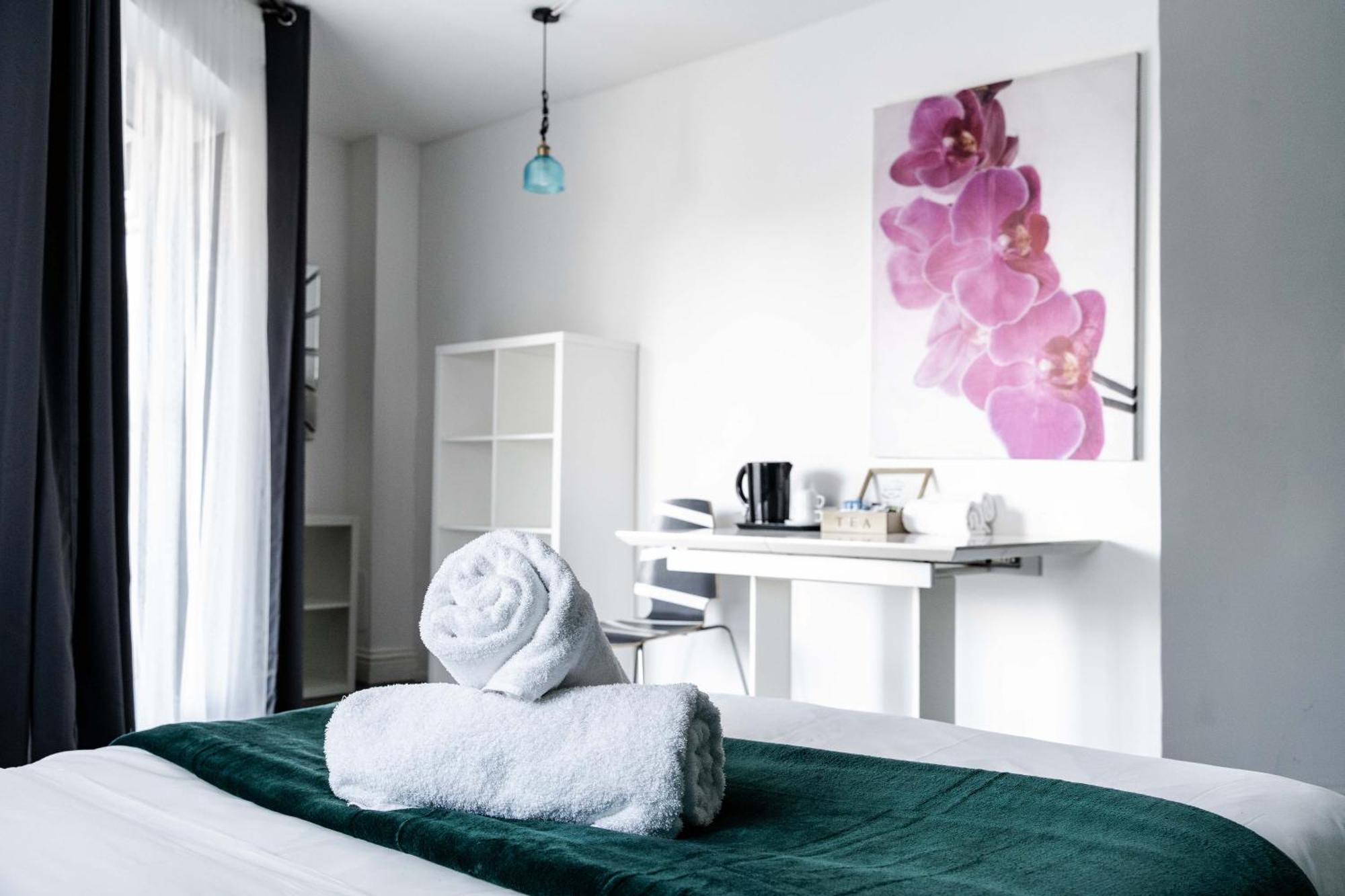 City Gate Guest House Лондон Экстерьер фото